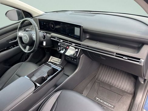 New 2026 Hyundai Tucson Limited FWD image 17