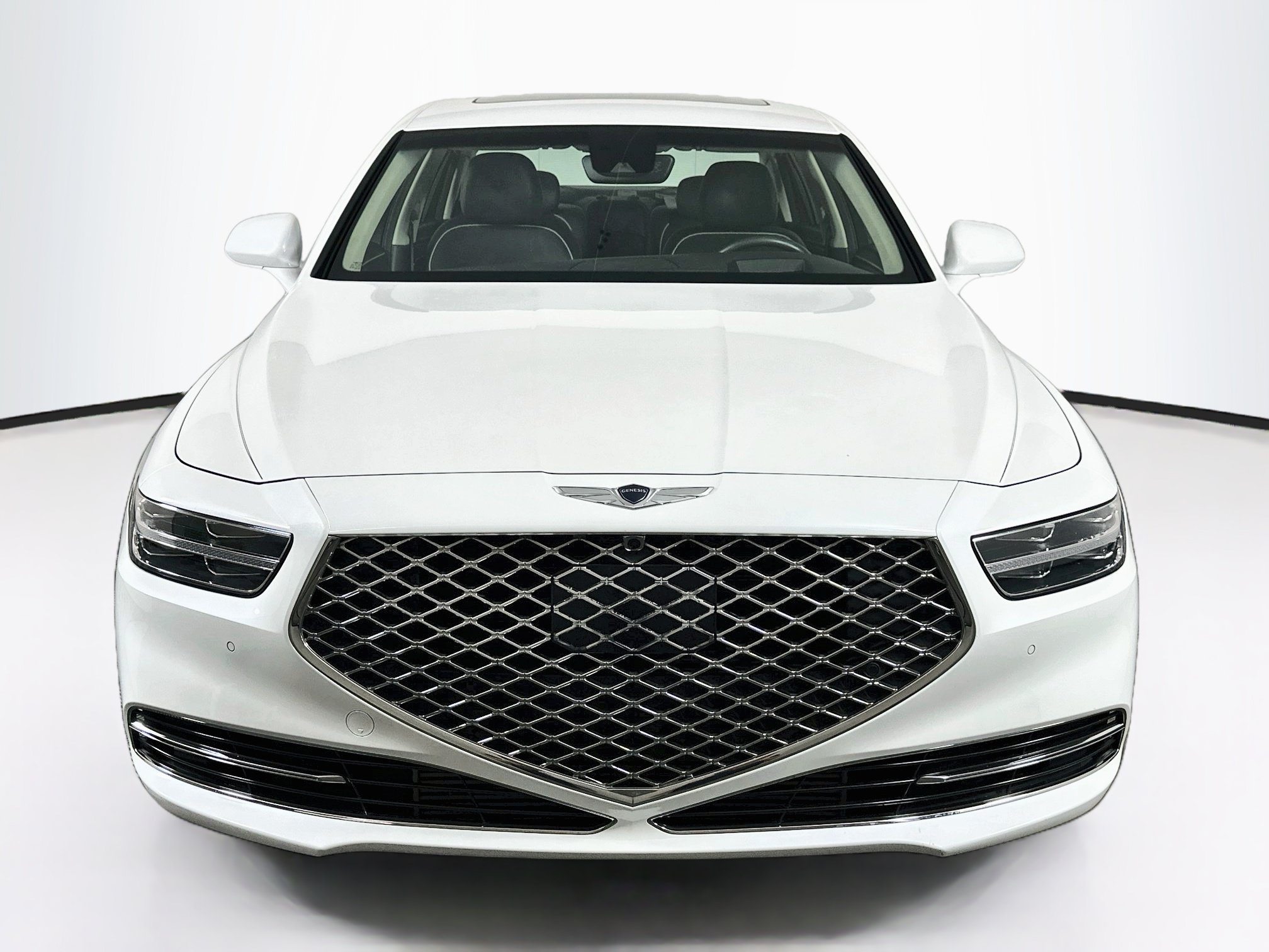 Used 2021 Genesis G90 3.3T Premium AWD/4WD image 2