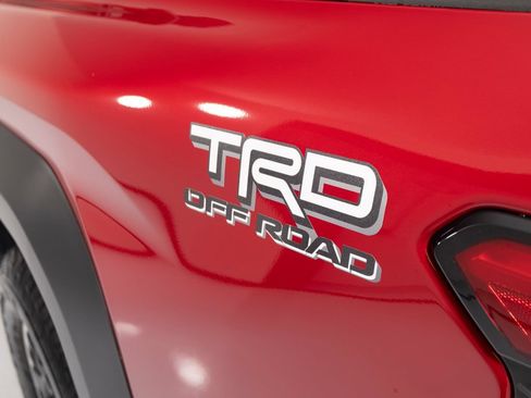 Used 2024 Toyota Tacoma TRD Off-Road w/ TRD Off Road Upgrade Package AWD/4WD image 45