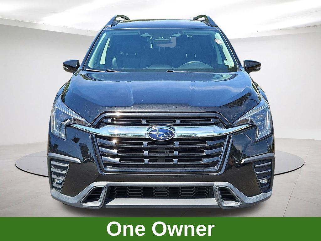 Used 2023 Subaru Ascent Limited AWD/4WD image 2