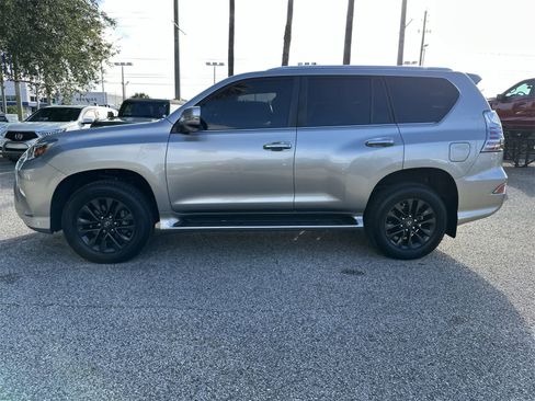 Used 2023 Lexus GX 460 Premium image 14