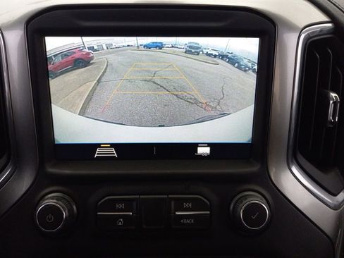 Used 2022 Chevrolet Silverado 1500 LT image 31