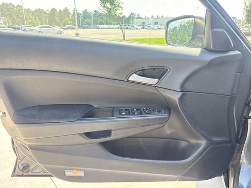 Used 2009 Honda Accord LX-P image 13