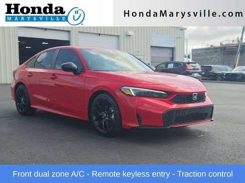 Used 2025 Honda Civic Sport Touring image 1