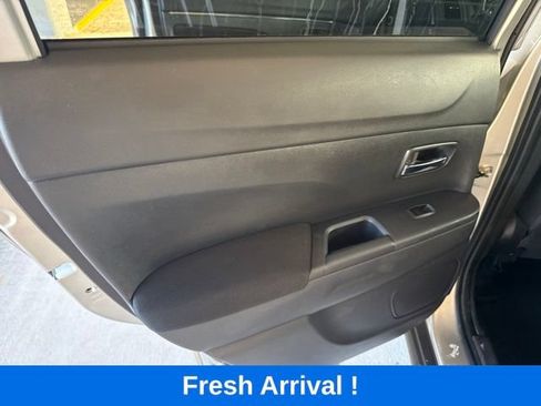 Used 2025 Mitsubishi Outlander Sport ES AWD/4WD image 13