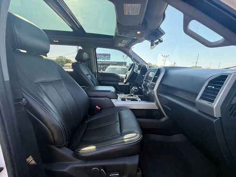 Used 2018 Ford F150 Lariat w/ Equipment Group 502A Luxury image 23