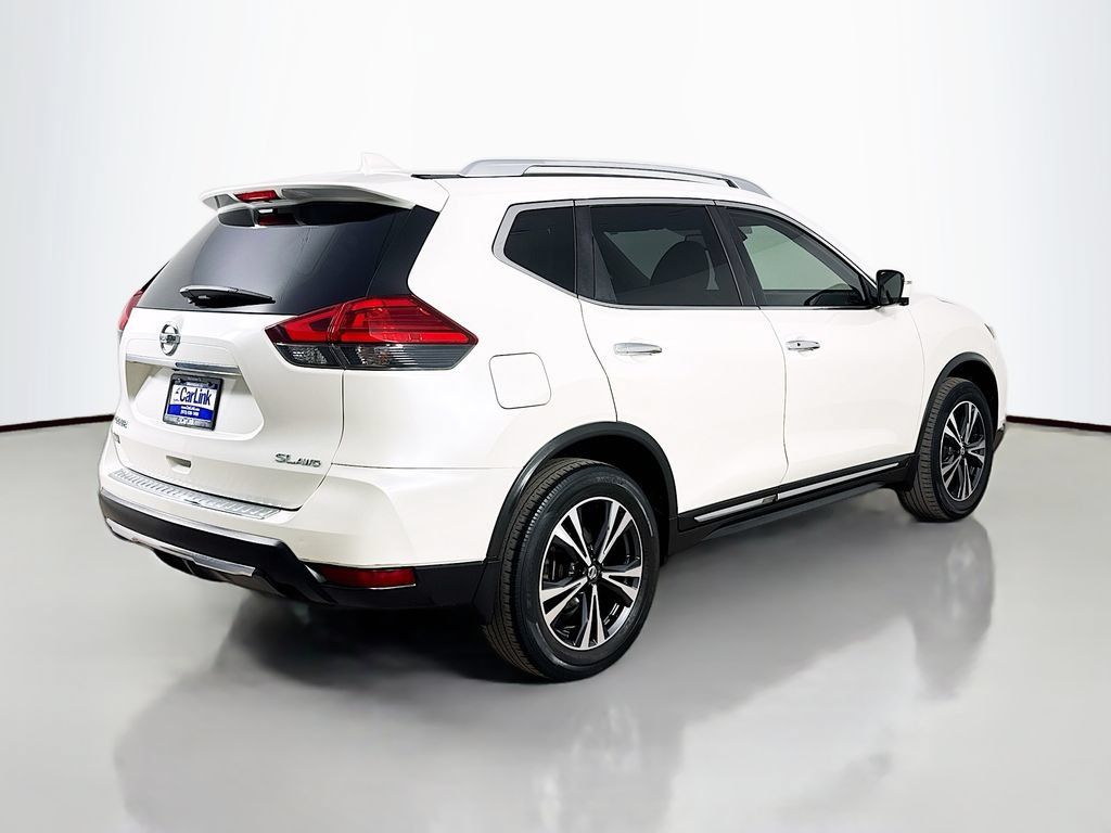 Used 2017 Nissan Rogue SL AWD/4WD image 8