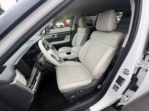 Used 2026 Hyundai Santa Fe SEL FWD image 35
