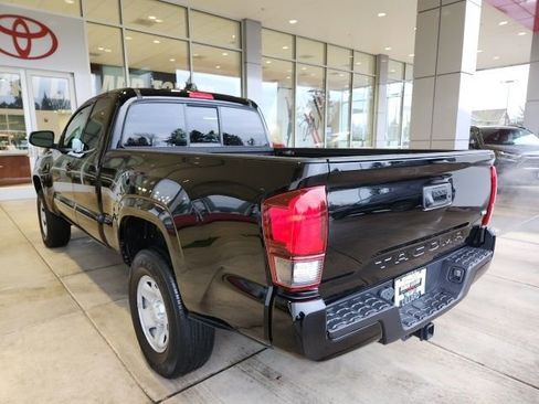 Used 2023 Toyota Tacoma SR image 8