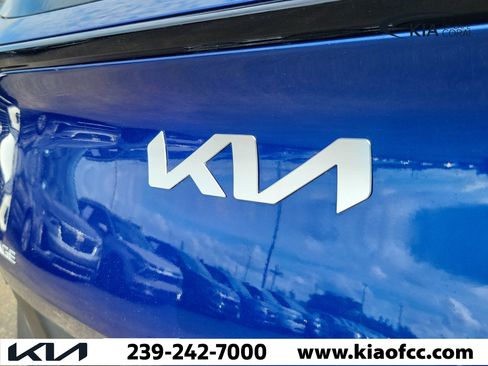 Certified 2023 Kia Sportage EX FWD image 8