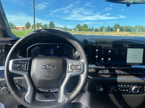 Used 2022 Chevrolet Silverado 1500 RST w/ Rally Edition AWD/4WD image 14