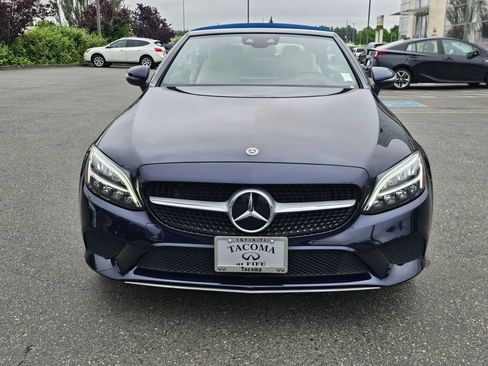Used 2019 Mercedes-Benz C 300 4MATIC Cabriolet image 2