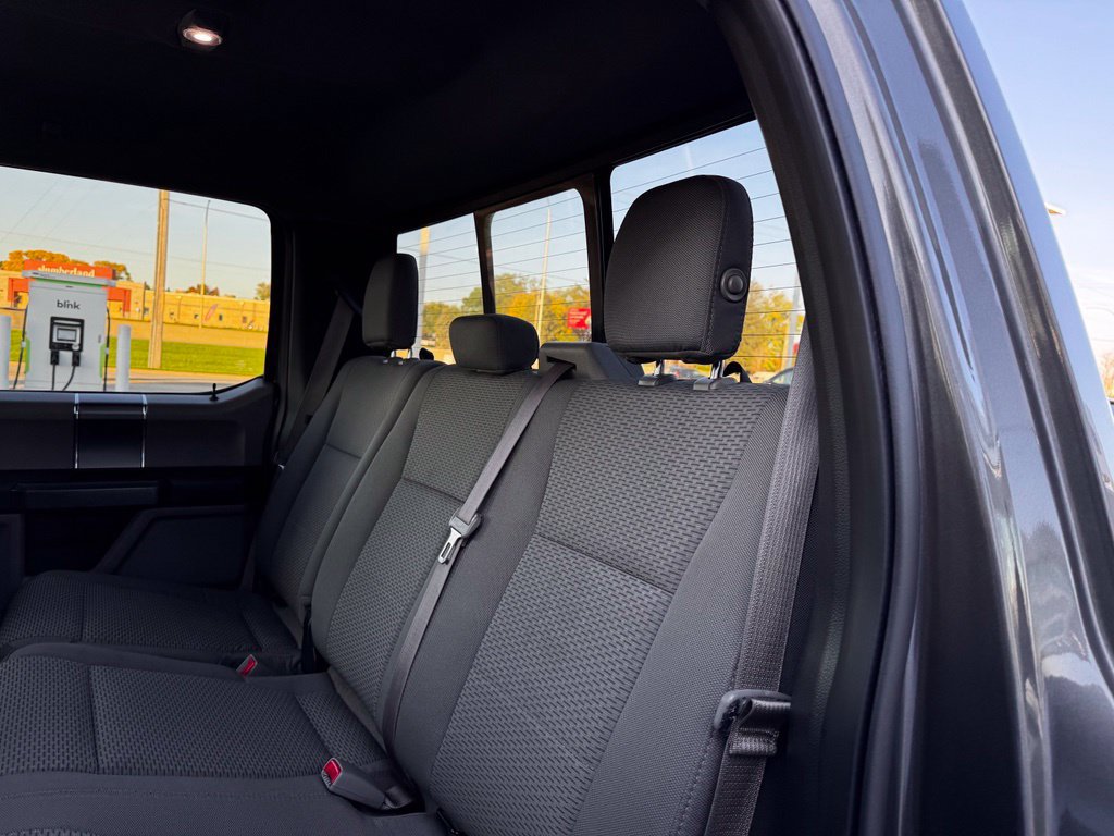 Used 2016 Ford F150 XLT w/ Equipment Group 302A Luxury AWD/4WD image 12