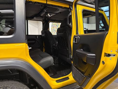 Used 2020 Jeep Wrangler Unlimited Rubicon w/ Quick Order Package 28Y Recon image 69