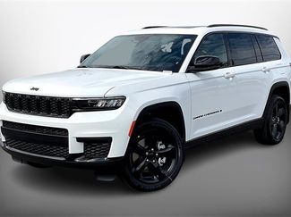 New 2025 Jeep Grand Cherokee L Altitude video 2