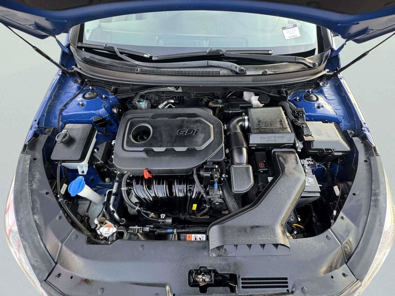Used 2018 Hyundai Sonata Limited w/ Cargo Package FWD image 49