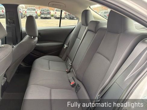Used 2024 Toyota Corolla LE image 21