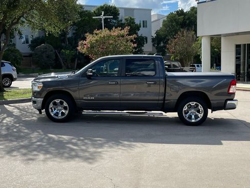 Used 2019 RAM 1500 Big Horn RWD image 3