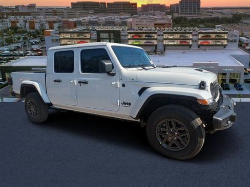 New 2026 Jeep Gladiator Sport image 1