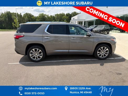 Used 2018 Chevrolet Traverse Premier AWD/4WD image 8