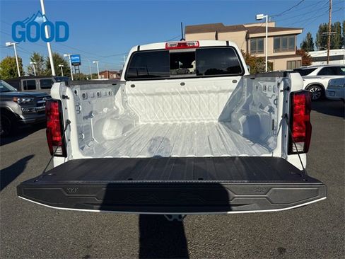 New 2026 Chevrolet Colorado W/T image 27