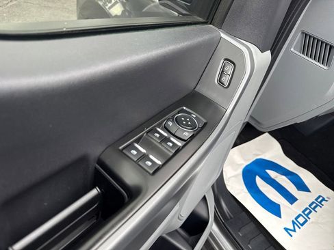 Used 2024 Ford F250 XLT image 14