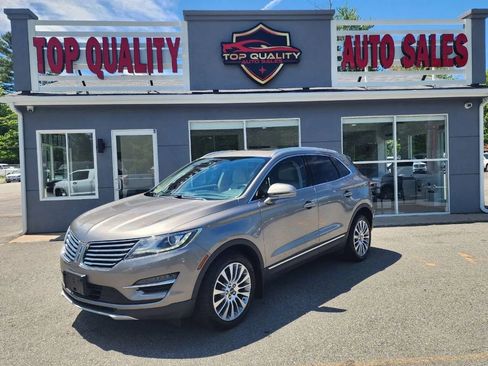 Used 2017 Lincoln MKC Reserve w/ Lincoln MKC Climate Package AWD/4WD image 1