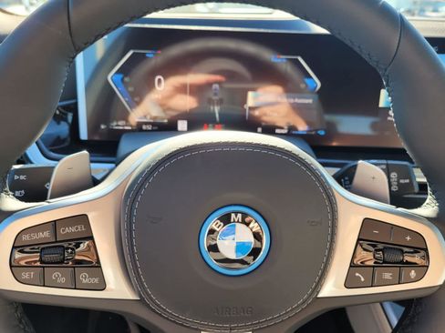 New 2025 BMW X5 xDrive50e w/ M Sport Package image 14