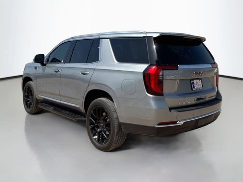 Used 2025 GMC Yukon Elevation w/ LPO, Elevation Black Package RWD image 5