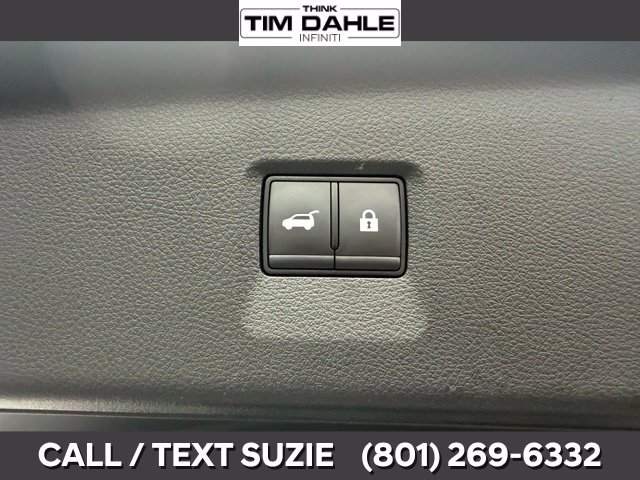Used 2025 INFINITI QX60 Sensory w/ Vision Package AWD/4WD image 16