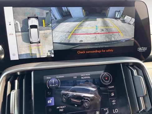 Used 2025 Lexus LX 700h Overtrail w/ Accessory Package (Z1) AWD/4WD image 19