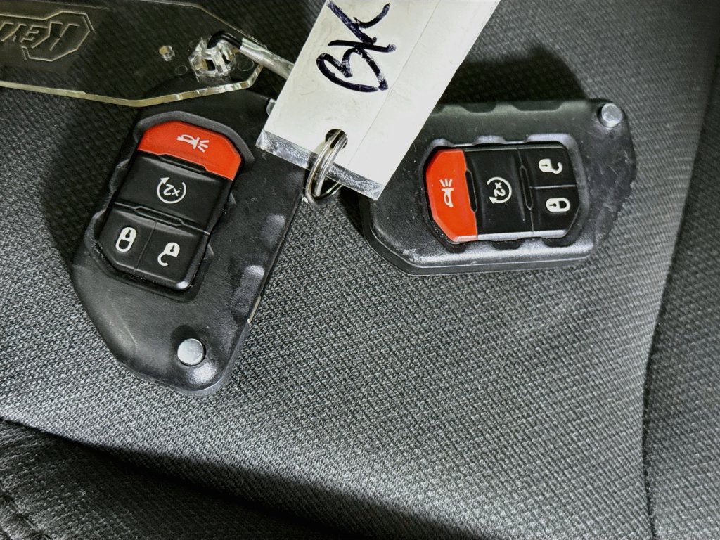 Used 2019 Jeep Wrangler Unlimited Sport S AWD/4WD image 31