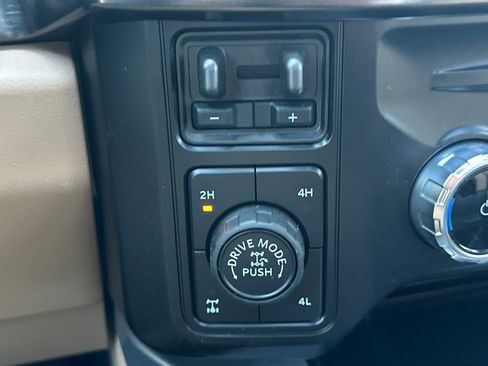 New 2026 Ford F250 Lariat w/ Tremor Off-Road Package image 19