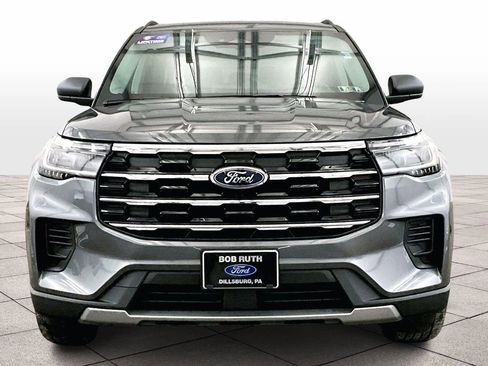 New 2026 Ford Explorer Active image 3