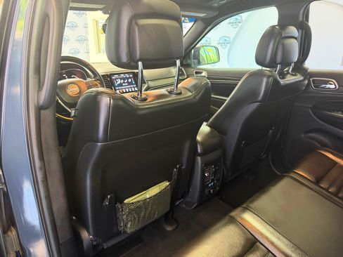 Used 2020 Jeep Grand Cherokee Limited X AWD/4WD image 19
