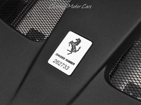 Used 2021 Ferrari 812 GTS image 62