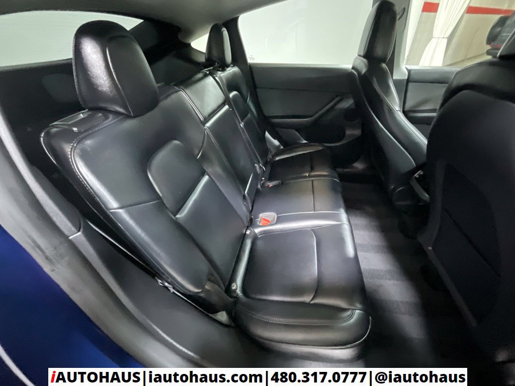 Used 2022 Tesla Model Y Performance AWD/4WD image 21