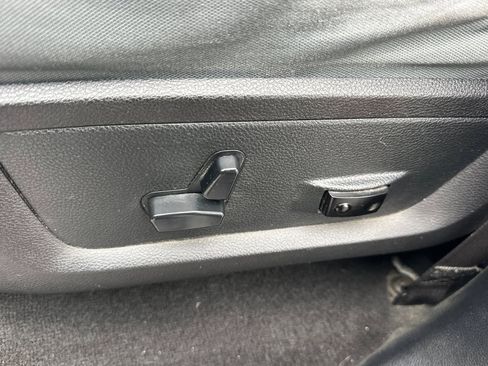 Used 2015 RAM 1500 Lone Star image 15