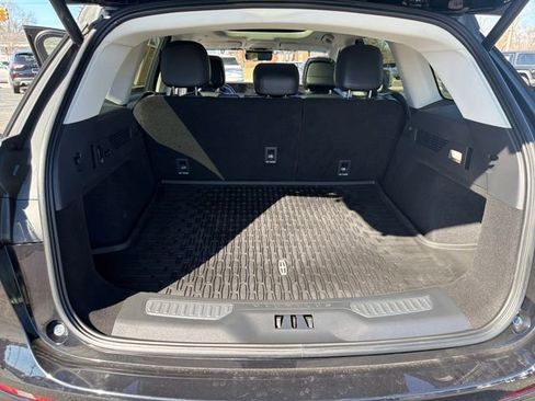 Certified 2024 Lincoln Nautilus Premier w/ Equipment Group 102A image 28