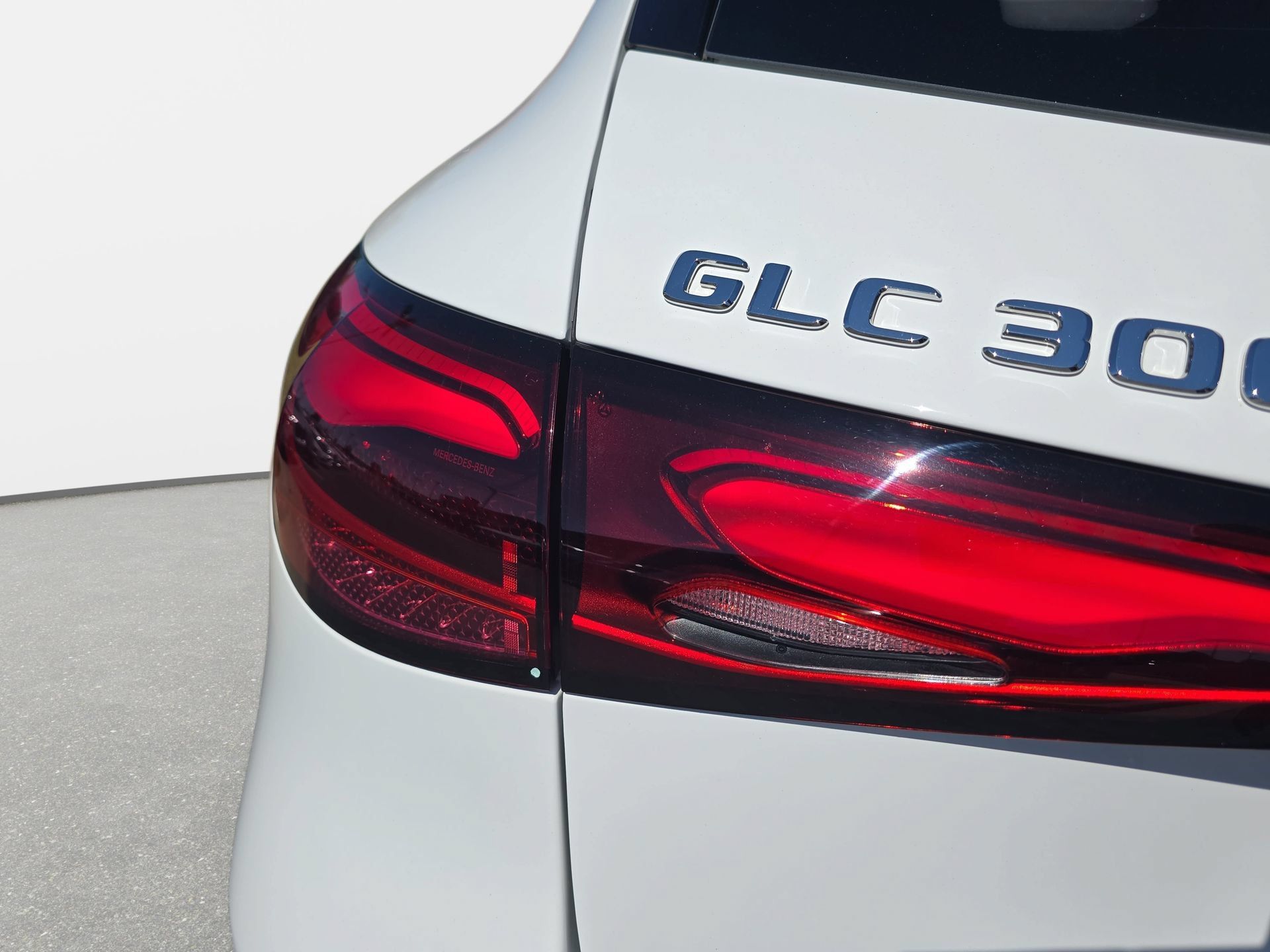 Certified 2026 Mercedes-Benz GLC 300 4MATIC image 33