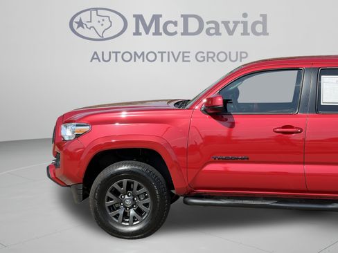 Used 2021 Toyota Tacoma SR5 RWD image 25