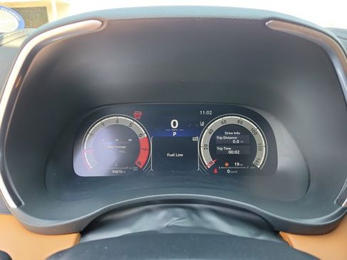 Used 2023 Toyota Highlander Platinum image 23