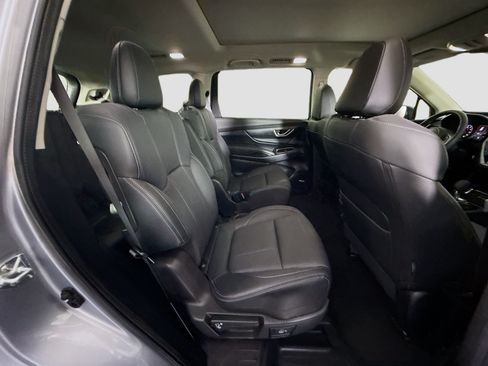 Used 2025 Subaru Ascent Limited AWD/4WD image 27