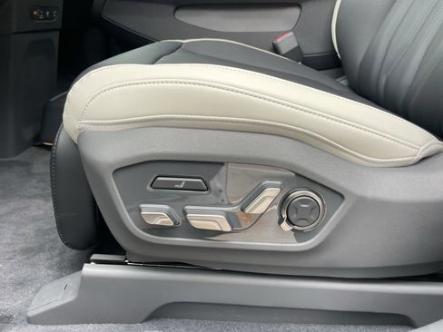 New 2026 Kia EV9 GT-Line image 19