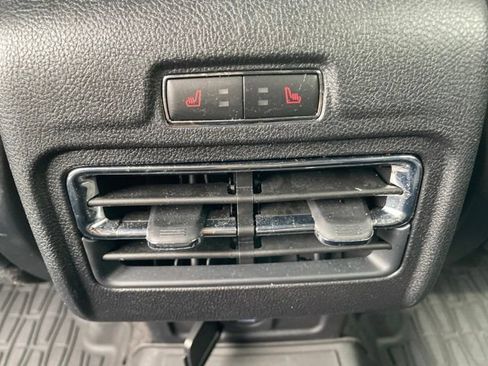 Used 2022 Lincoln Corsair AWD w/ Equipment Group 101A image 20