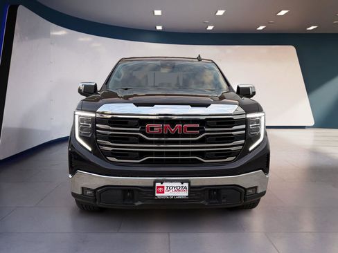Used 2023 GMC Sierra 1500 SLT image 8