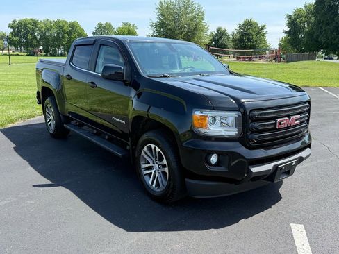 Used 2016 GMC Canyon SLE w/ Nightfall Edition AWD/4WD image 3