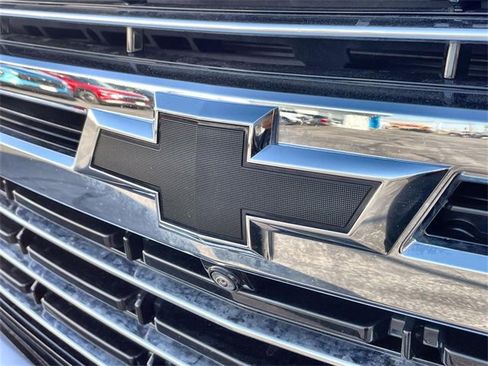 Used 2023 Chevrolet Tahoe LT w/ LT Signature Package image 33