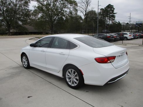 Used 2015 Chrysler 200 C image 22