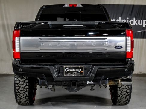 Used 2019 Ford F350 Platinum w/ Platinum Ultimate Package image 10